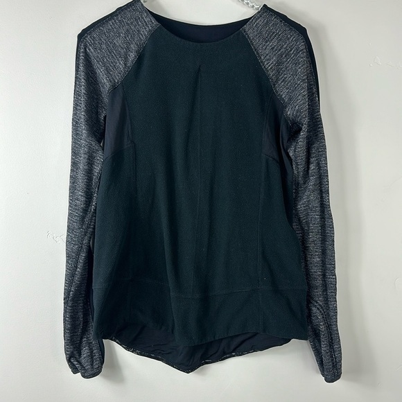 Lululemon Black Run: Bold in the Cold Long Sleeve Top 4 - Picture 5 of 12